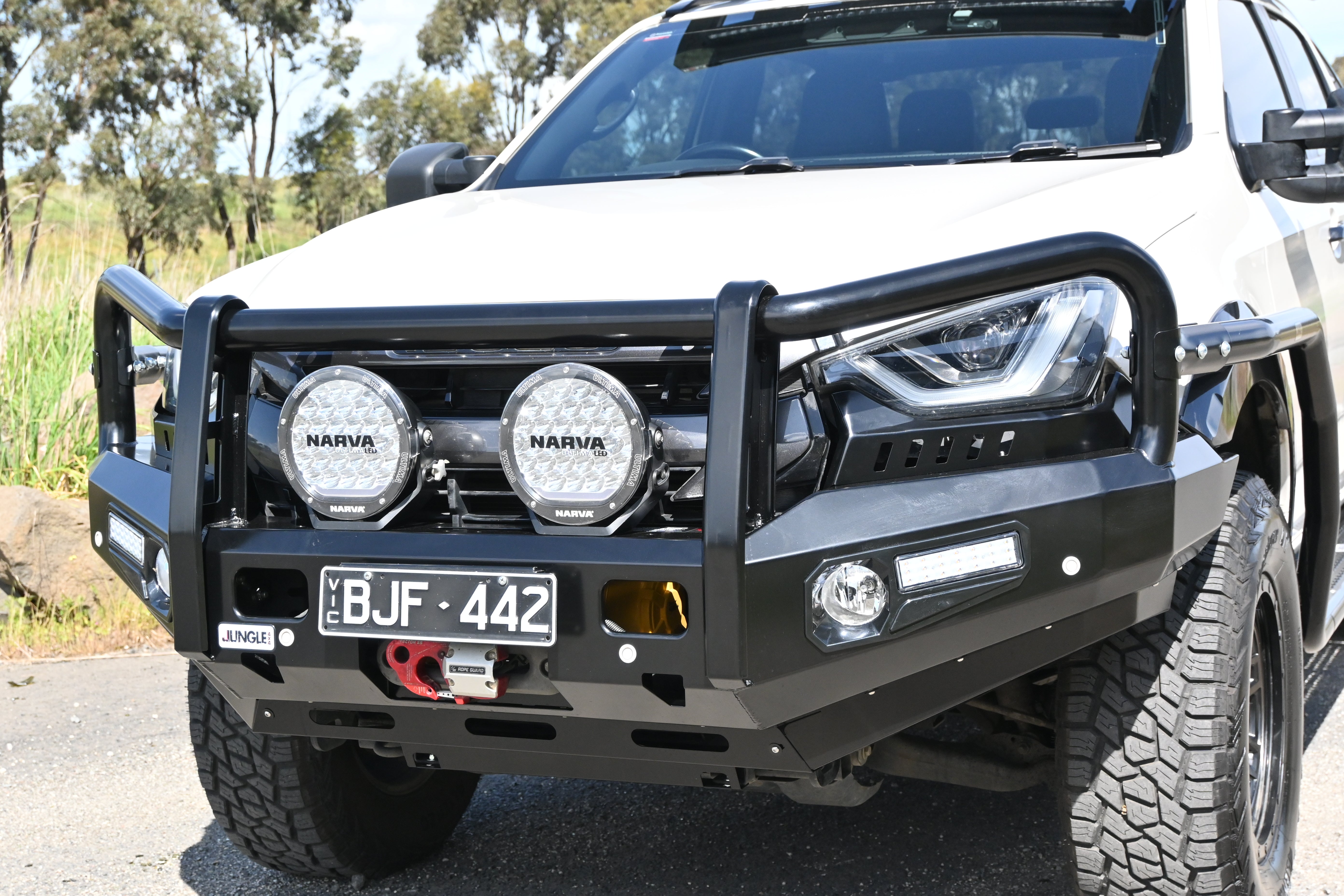 Bullbar Isuzu DMAX 2020+