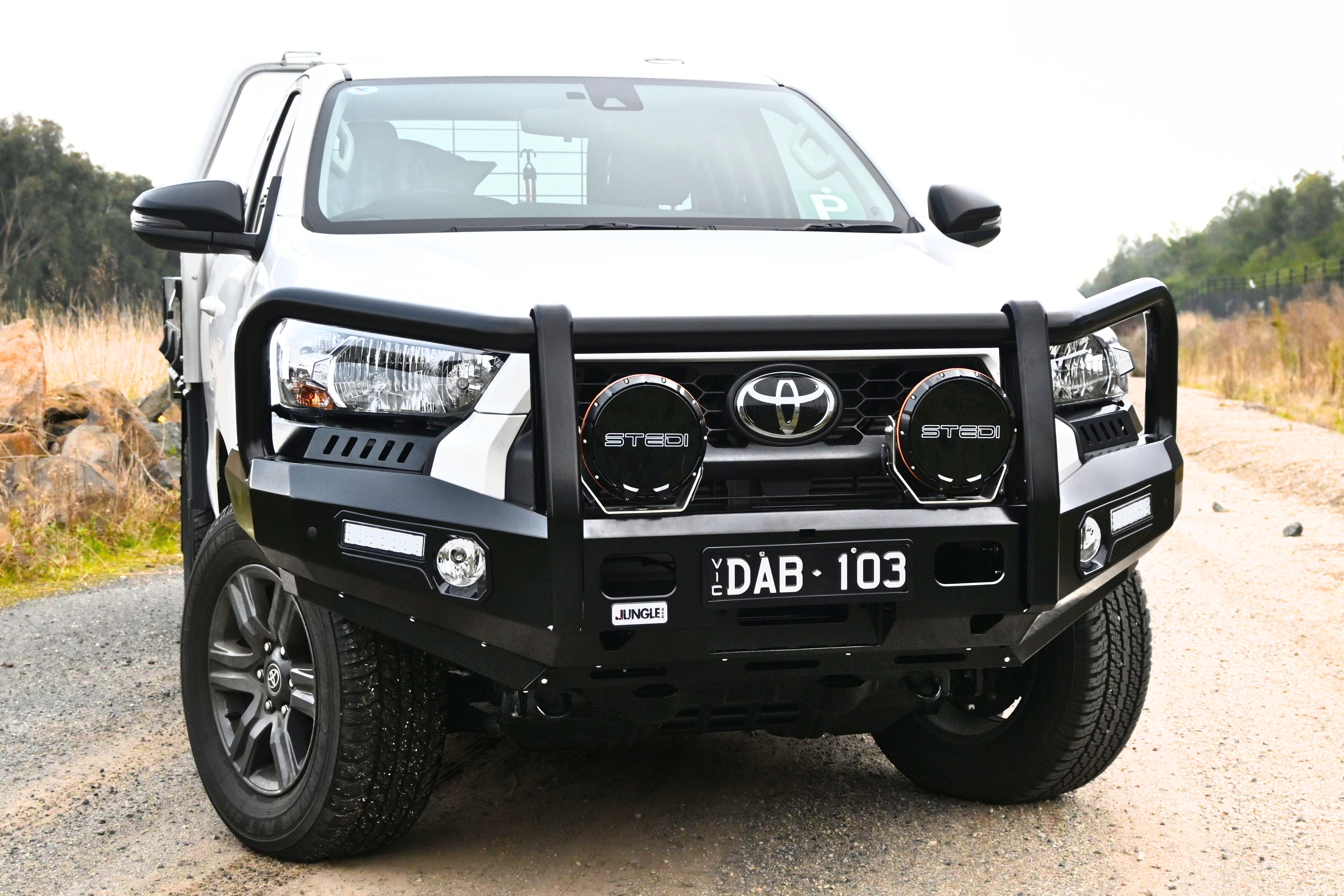 Toyota Hilux 2024+ Facelift Bull Bar